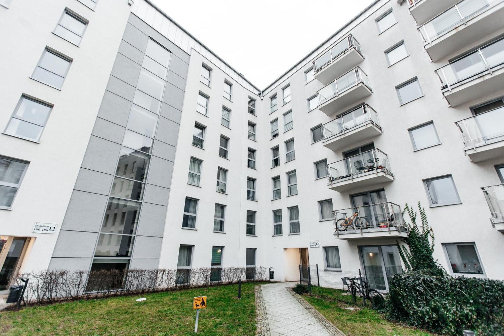 Maya'S Flats & Resorts 42 - Swietej Barbary Gdansk Exterior foto